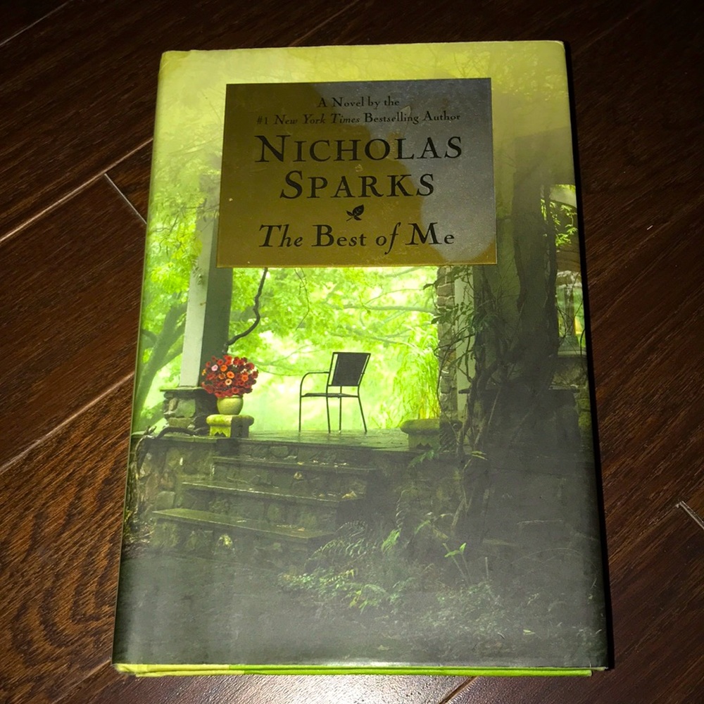 Hardcover Book - The Best of Me